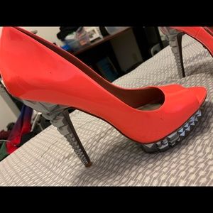 Rachael Roy Pumps